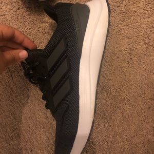 Adidas shoes size 8 men 10 women